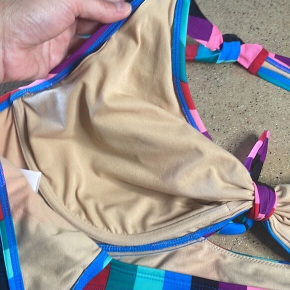 Old Navy striped bikini - Picture 8 of 15